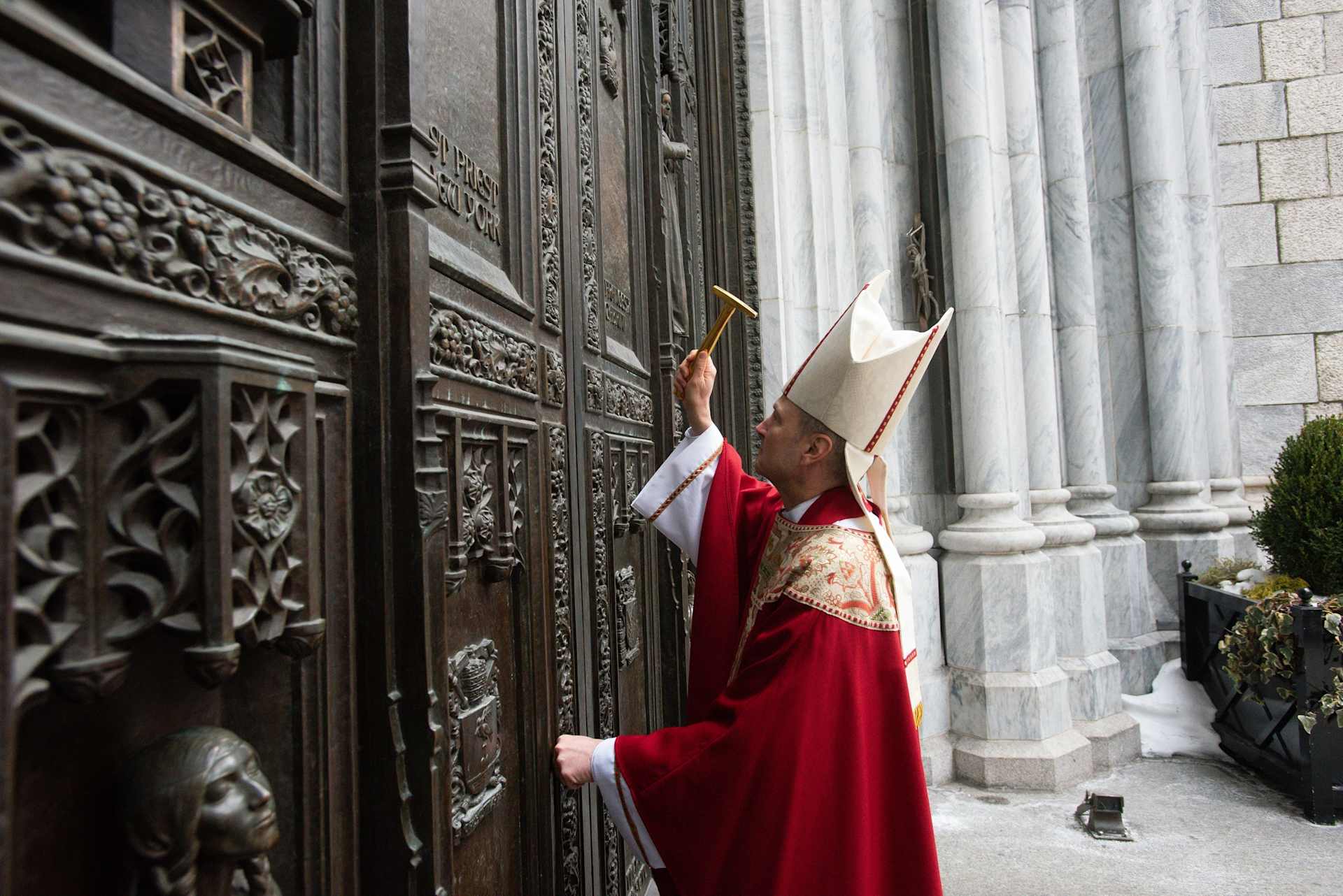 Archbishop Hicks just prior to entering St. Patrick's Cathedral. | Credit: Jeffrey Bruno/EWTN News