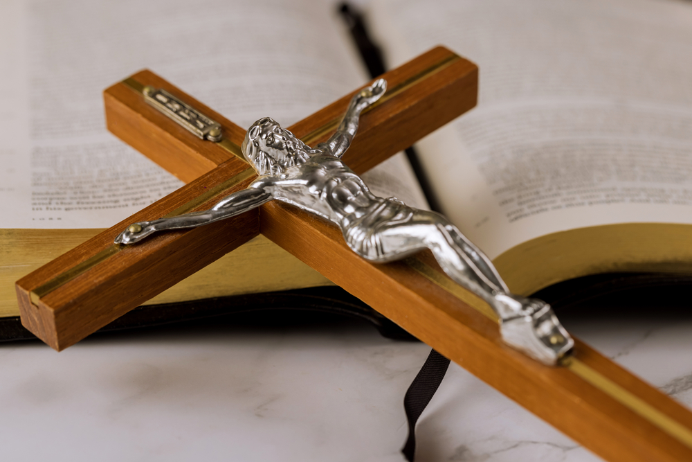 Pew report finds Christians are often largest group in the world’s most religiously diverse places