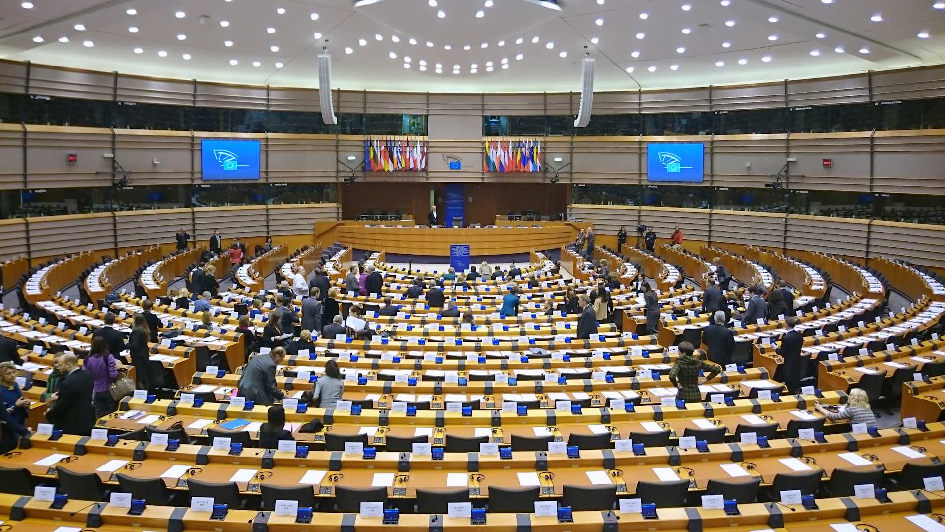 European Parliament votes to condemn Turkey’s expulsion of Christian workers