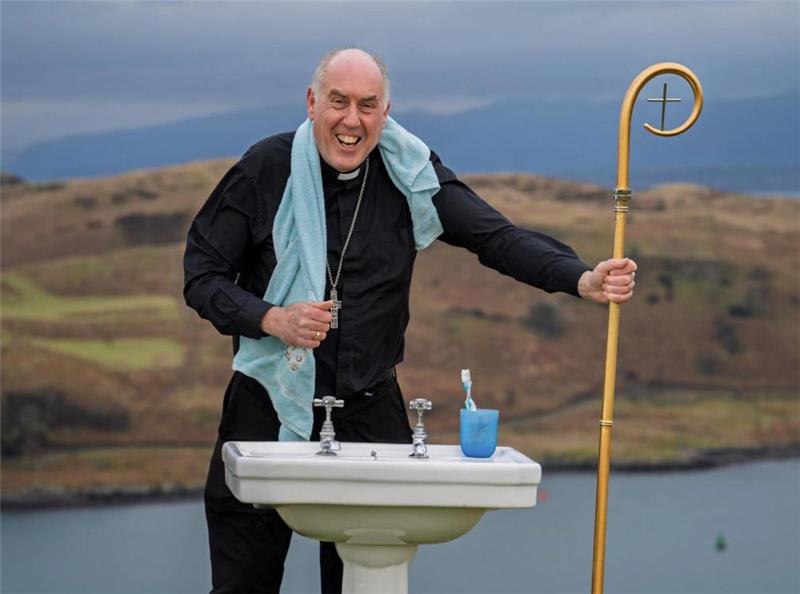 Scottish bishop highlights Ethiopia’s water crisis with unusual stunt