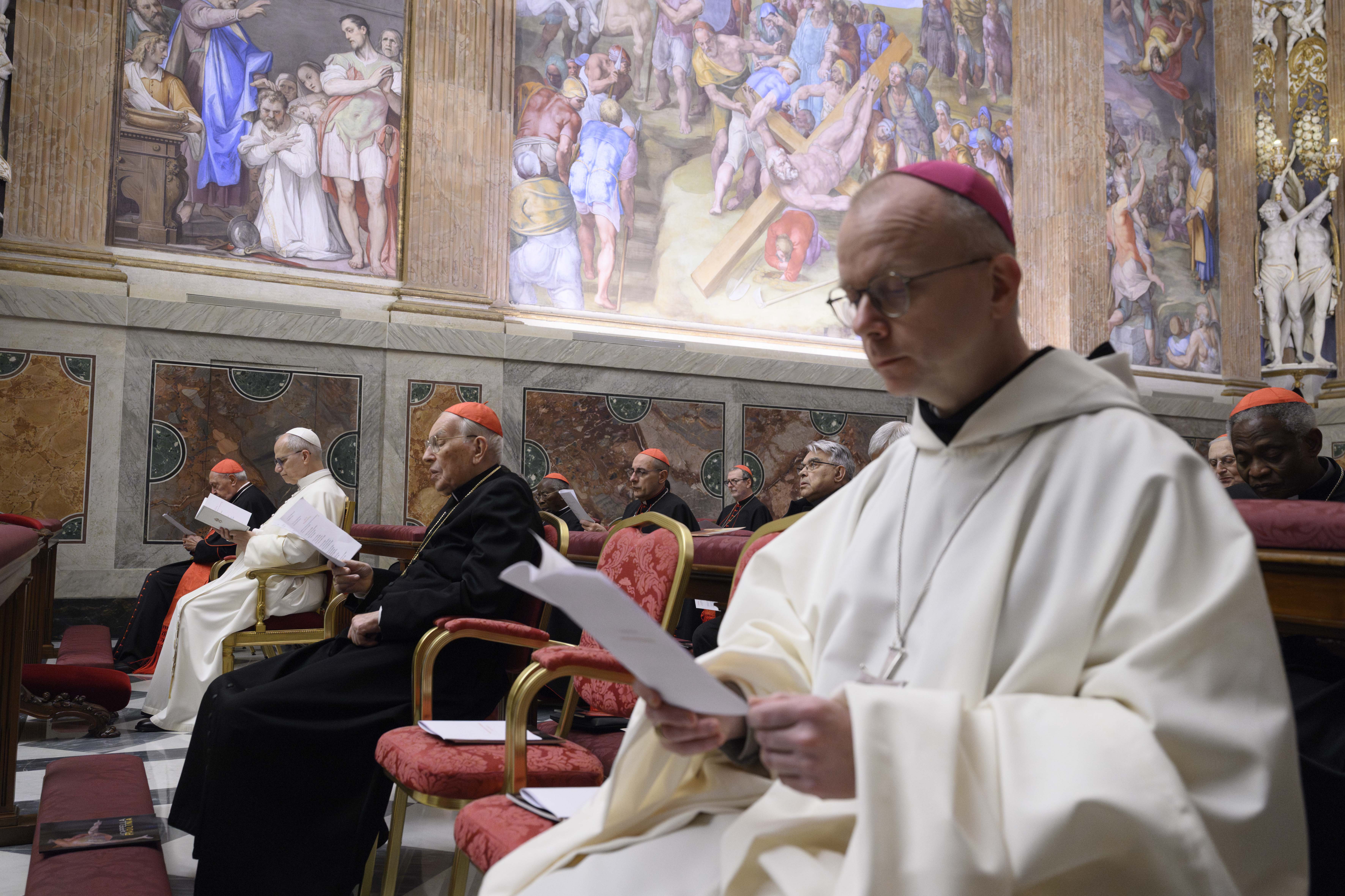 Vatican spiritual exercises: Christian freedom and the splendor of truth