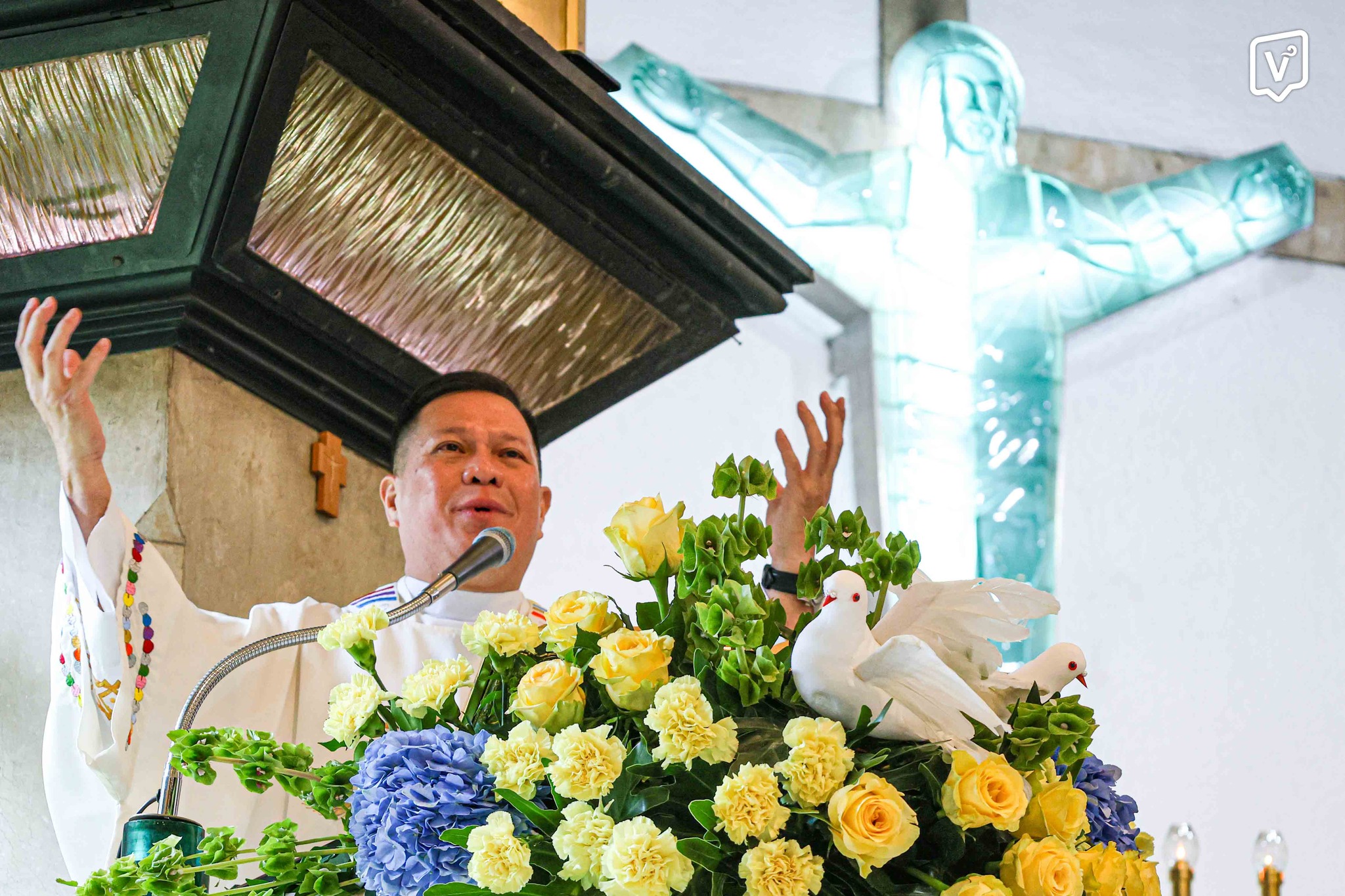 Father Jerome Secillano, rector of the National Shrine of Mary, Queen of Peace, at EDSA, delivers a homily during the commemorative Mass for the 40th anniversary of the EDSA People Power Revolution on Feb. 25, 2026. | Credit: Archdiocese of Manila