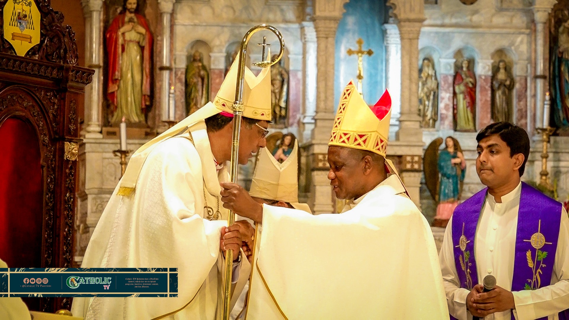 ‘From chaos into new life’: Pakistan’s largest diocese installs new archbishop