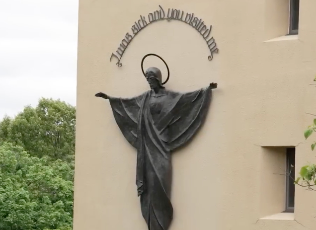 Entrance to the Rosary Hill Home, a 42-bed facility located in Westchester County, about 30 miles northeast of Manhattan in New York. | Credit: “EWTN Pro-Life Weekly”/Screenshot
