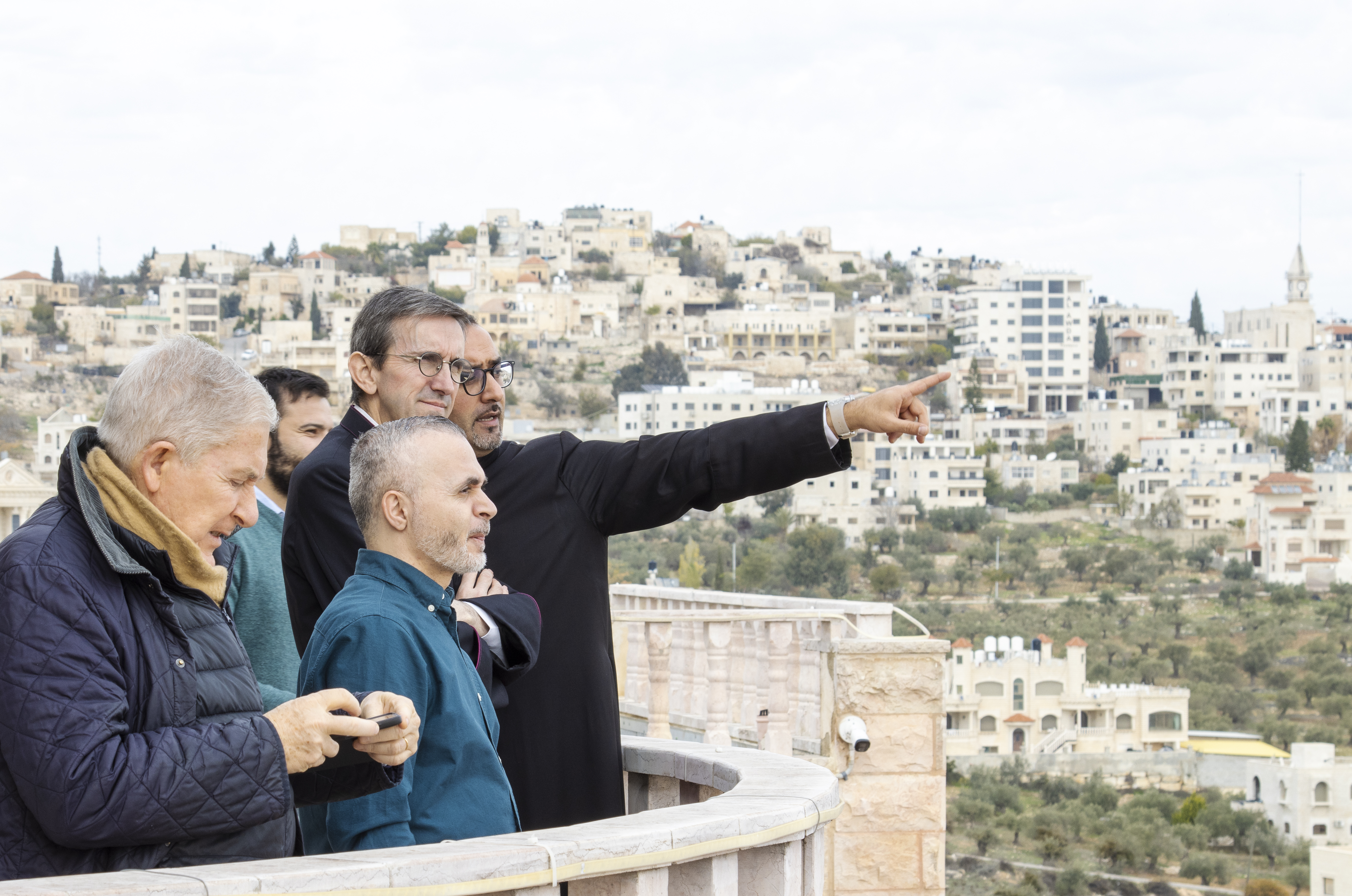 Head of French charity warns of existential challenges facing Eastern Christians