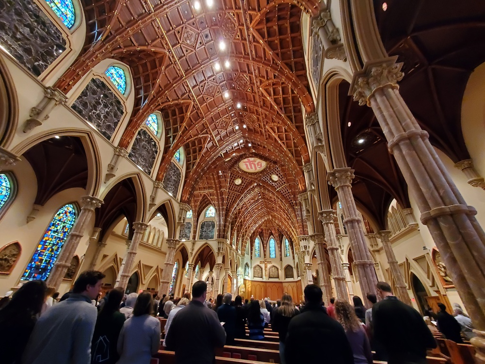Churchgoers hear about political, social issues in U.S. from pulpit, Pew survey says