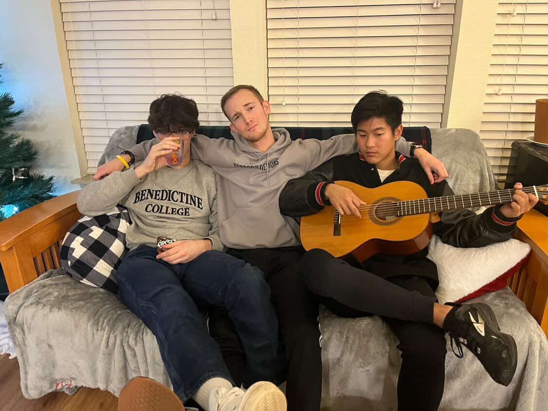 Alex Lynch, center, with friends, including Ben Shonka, right. | Credit: Photo courtesy of Ben Shonka