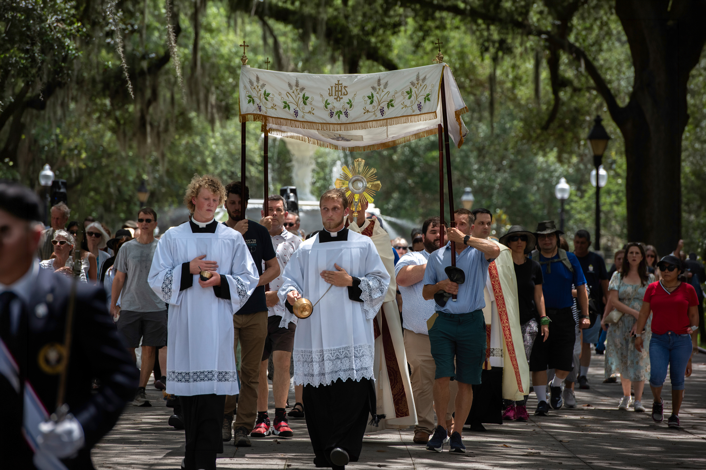 PHOTOS: National Eucharistic Pilgrimage processes through historic Savannah, Georgia