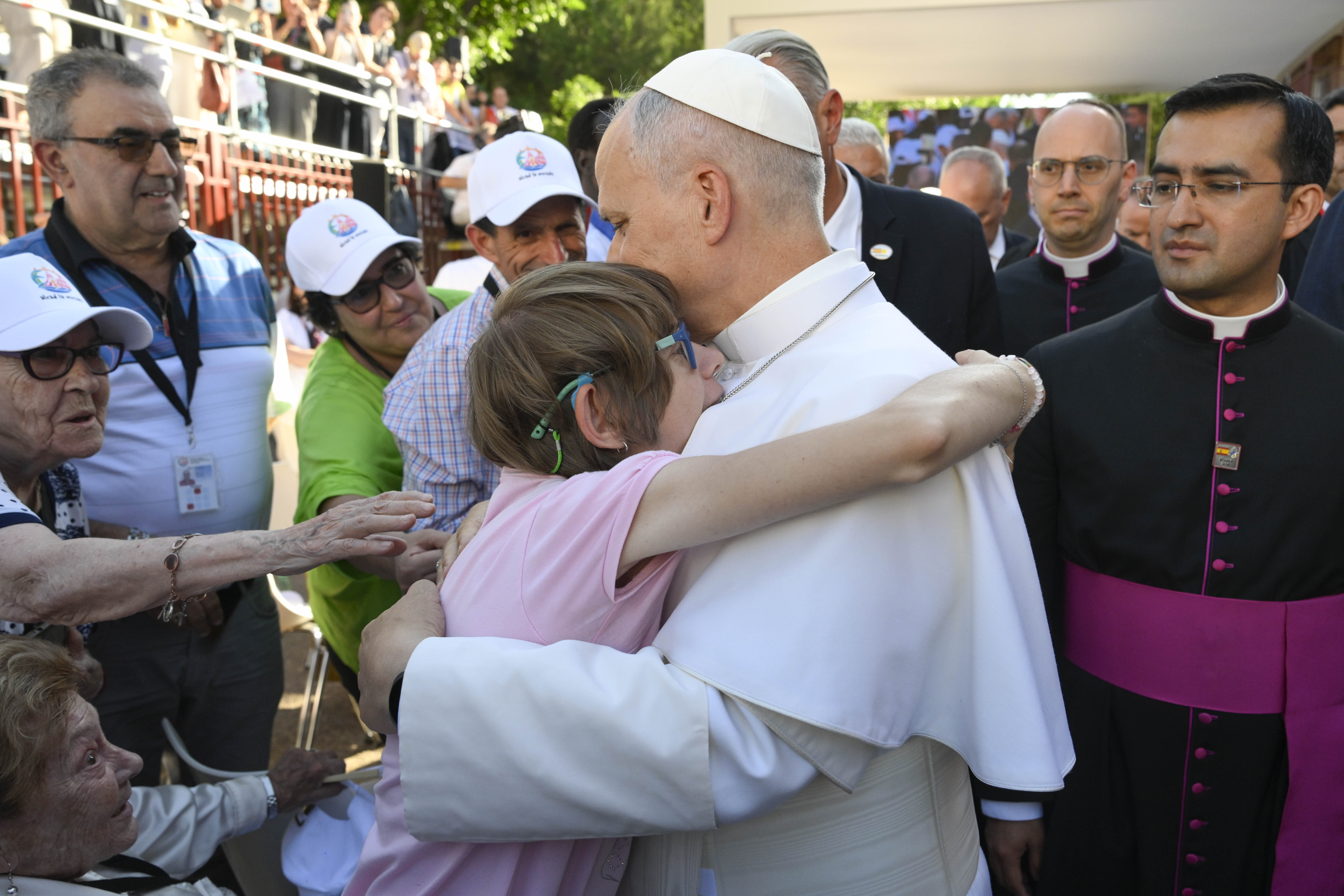 PHOTOS: Pope Leo XIV meets royalty, civic leaders, hundreds of thousands of youth in Spain