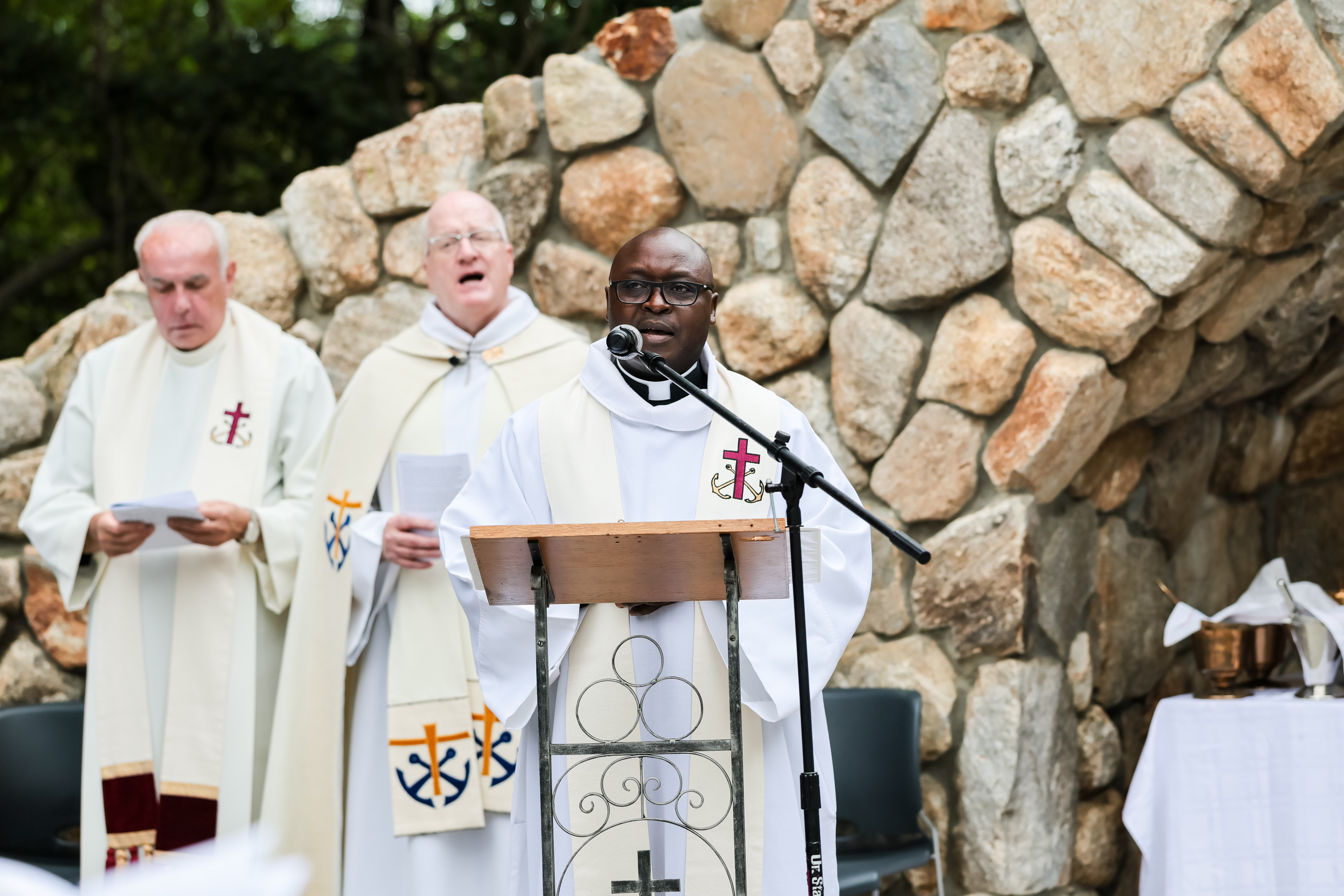 Father Fred Jenga, president of Holy Cross Family Ministries, at the opening Mass for the Father Peyton Center. | Credit: Photo courtesy of Holy Cross Family Ministries