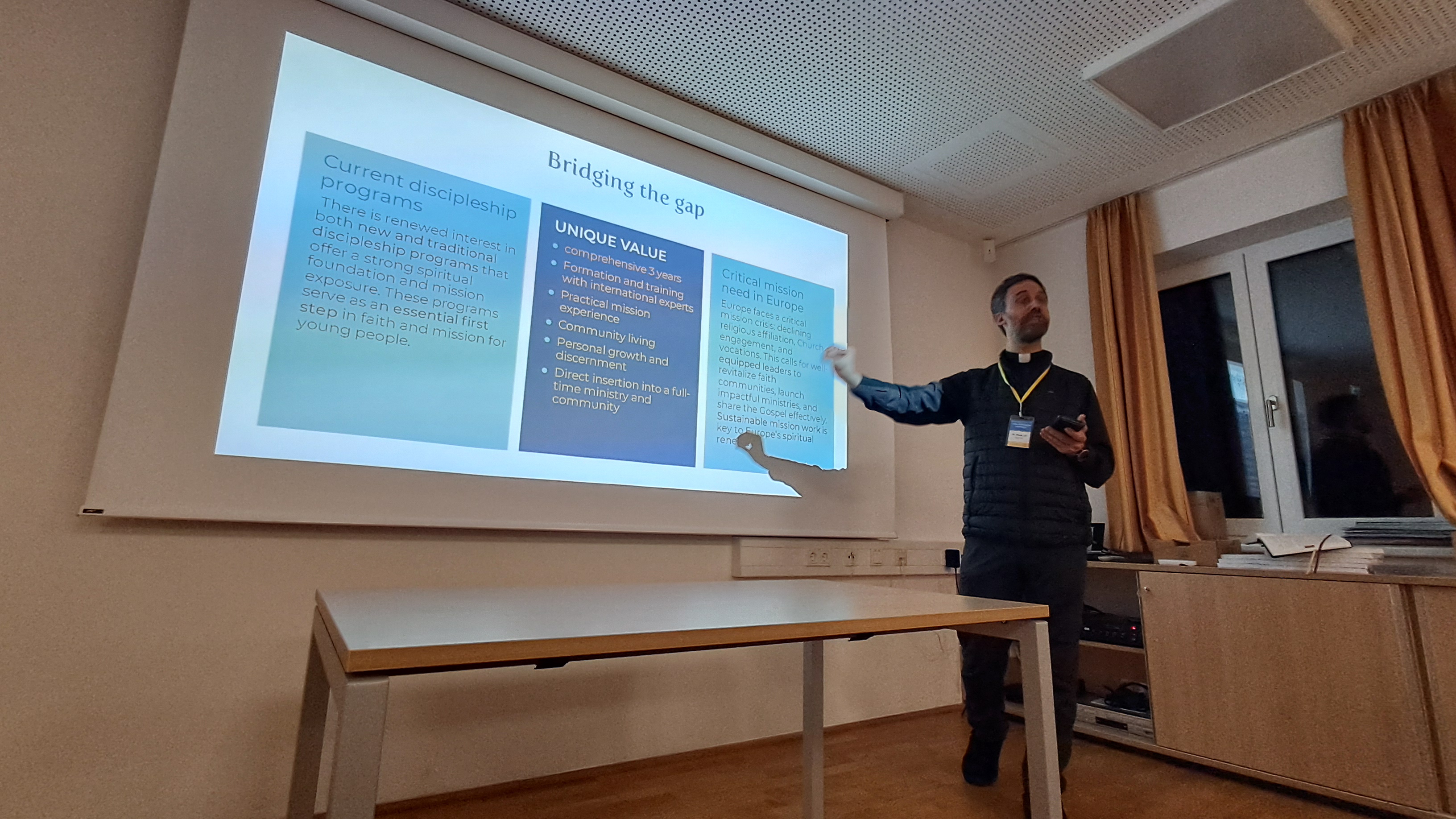 Father Mark Thelen, LC, leads a class at European Mission Campus, 2025. | Credit: Photo courtesy of Father Mark Thelen, LC