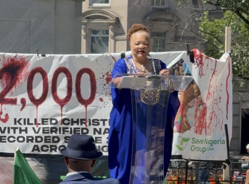 Nigerian activists rally for persecuted Christians near White House