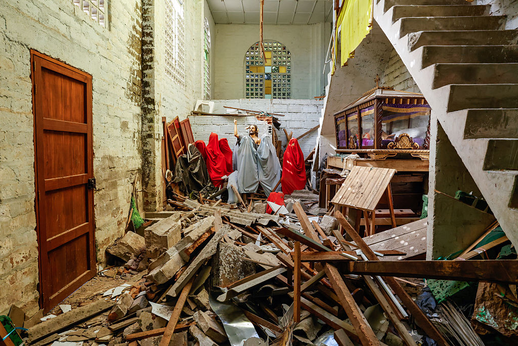 Colombia‑born U.S. bishop urges prayers after powerful earthquake