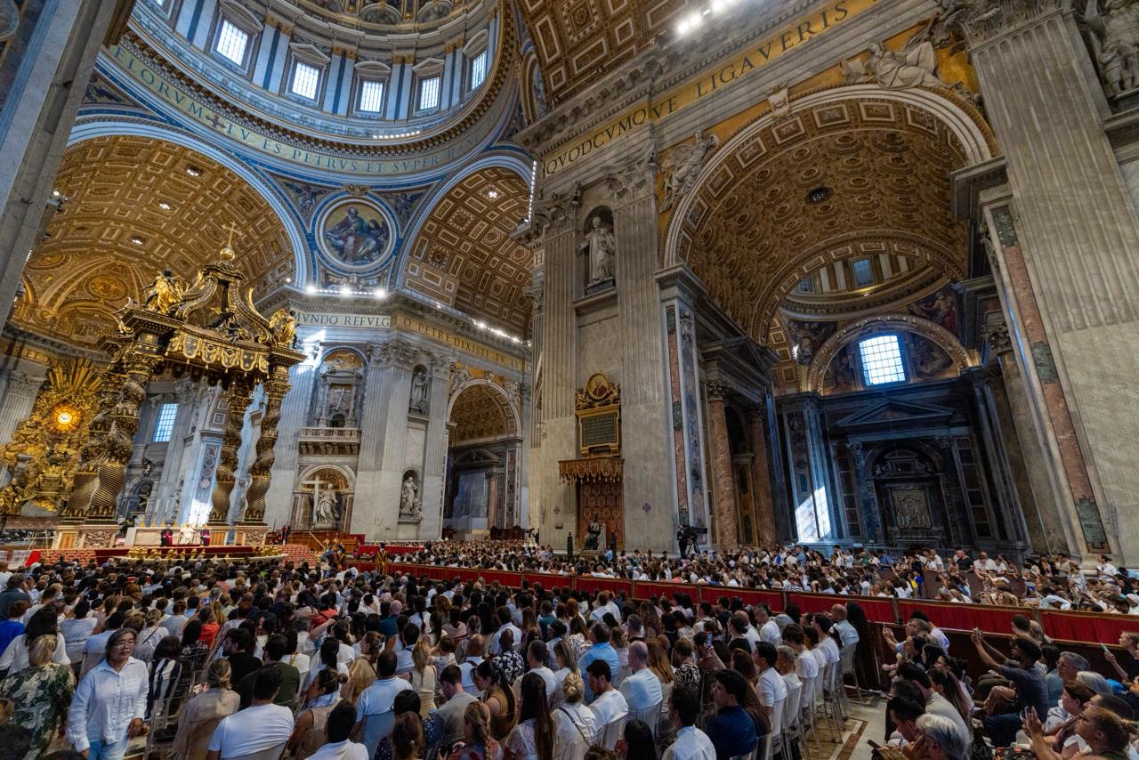 The faithful gathered in St. Peterʼs Basilica during Pope Leo XIVʼs General Audience on Aug. 12, 2026. | Credit: Daniel Ibáñez/EWTN News