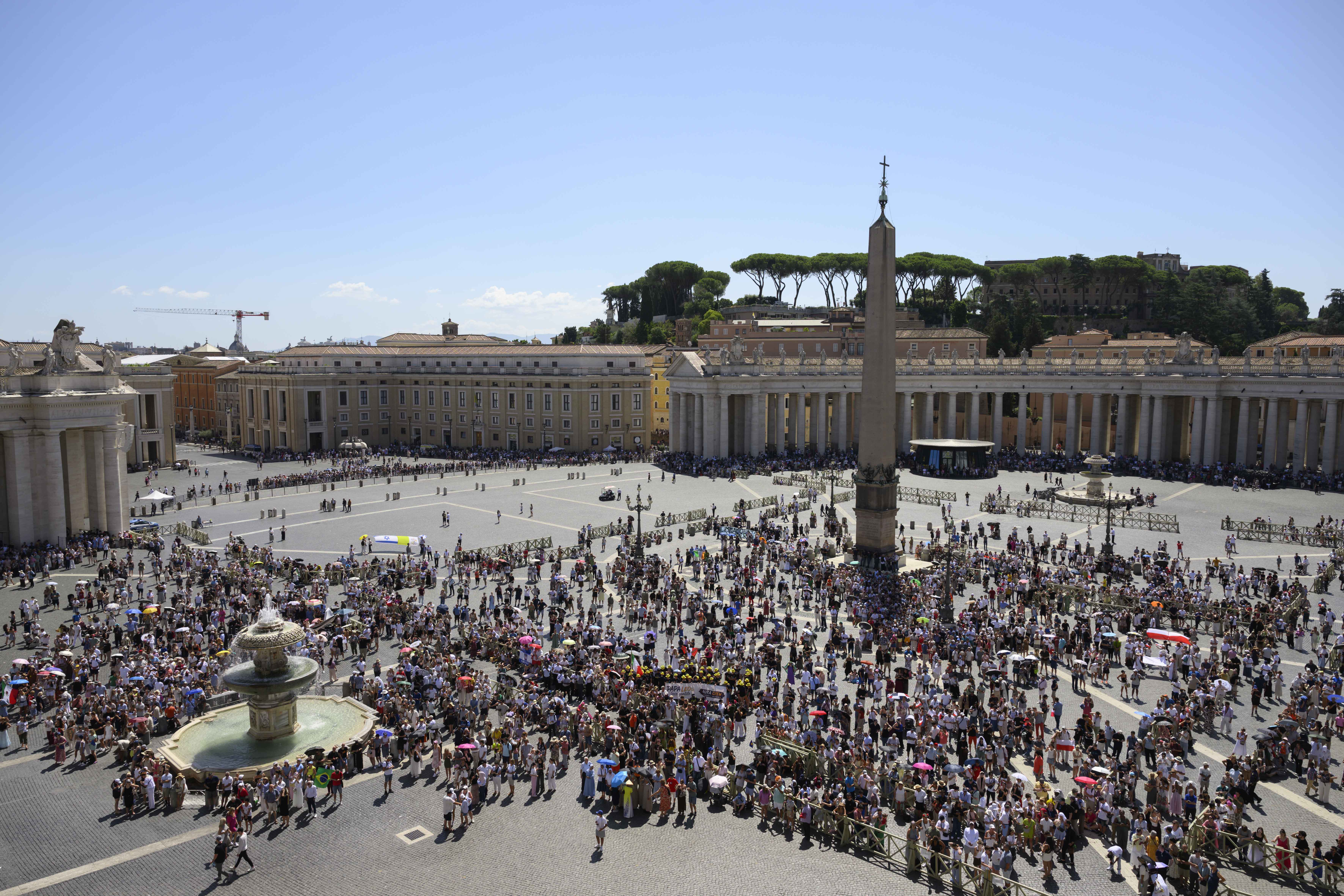 The faithful gathered in St. Peterʼs Square for Pope Leo XIVʼs Angelus address on Aug. 23, 2026. | Credit: Vatican Media