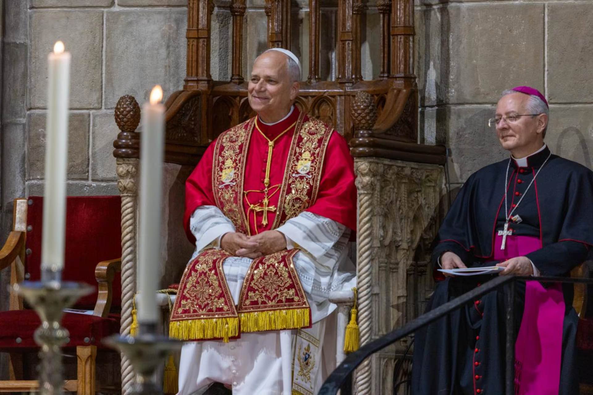 El Papa León XIV en la Catedral de la Santa Cruz y Santa Eulalia de Barcelona (España) el 9 de junio de 2026. | Crédito: Daniel Ibáñez/EWTN News.
