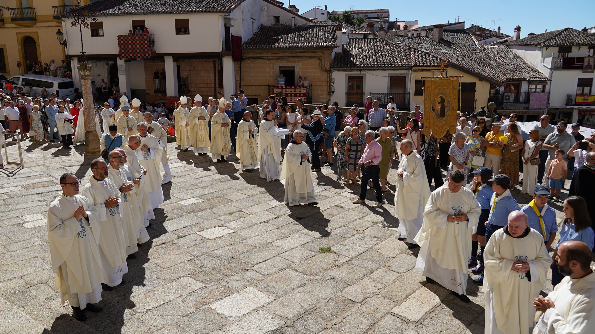 Procesión solemne durante la inauguración del Año Jubilar Guadalupense. | Crédito: Arzobispado de Toledo.