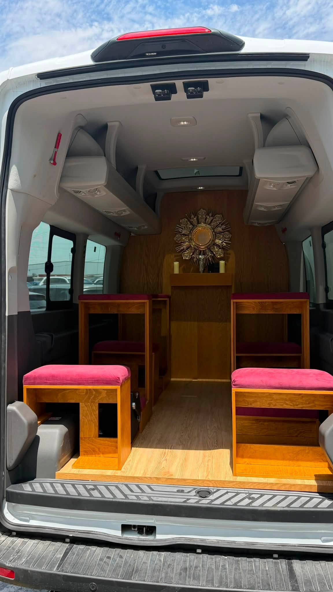 Parte de la adoración de la Capilla de Adoración Itinerante. Crédito: Pastoral Siglo XXI