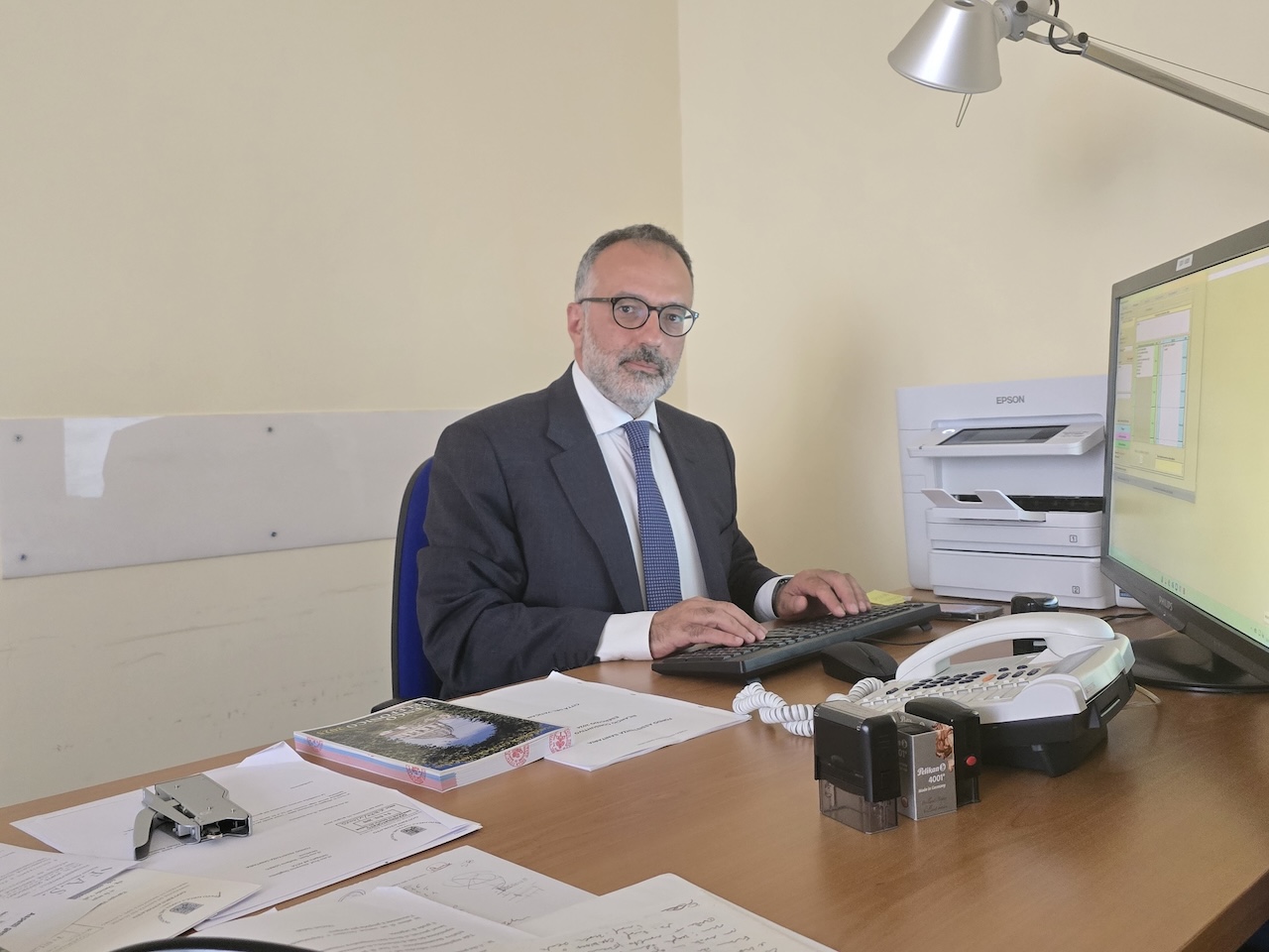 Dr. Luigi Carbone, director de la Dirección de Sanidad e Higiene de la Gobernación del Estado de la Ciudad del Vaticano.