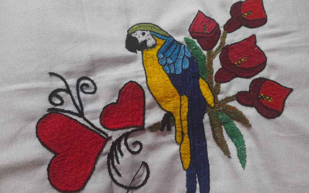 Uno de los bordados de "Hilando sueños". Crédito: Cortesía Jessica Moreno.