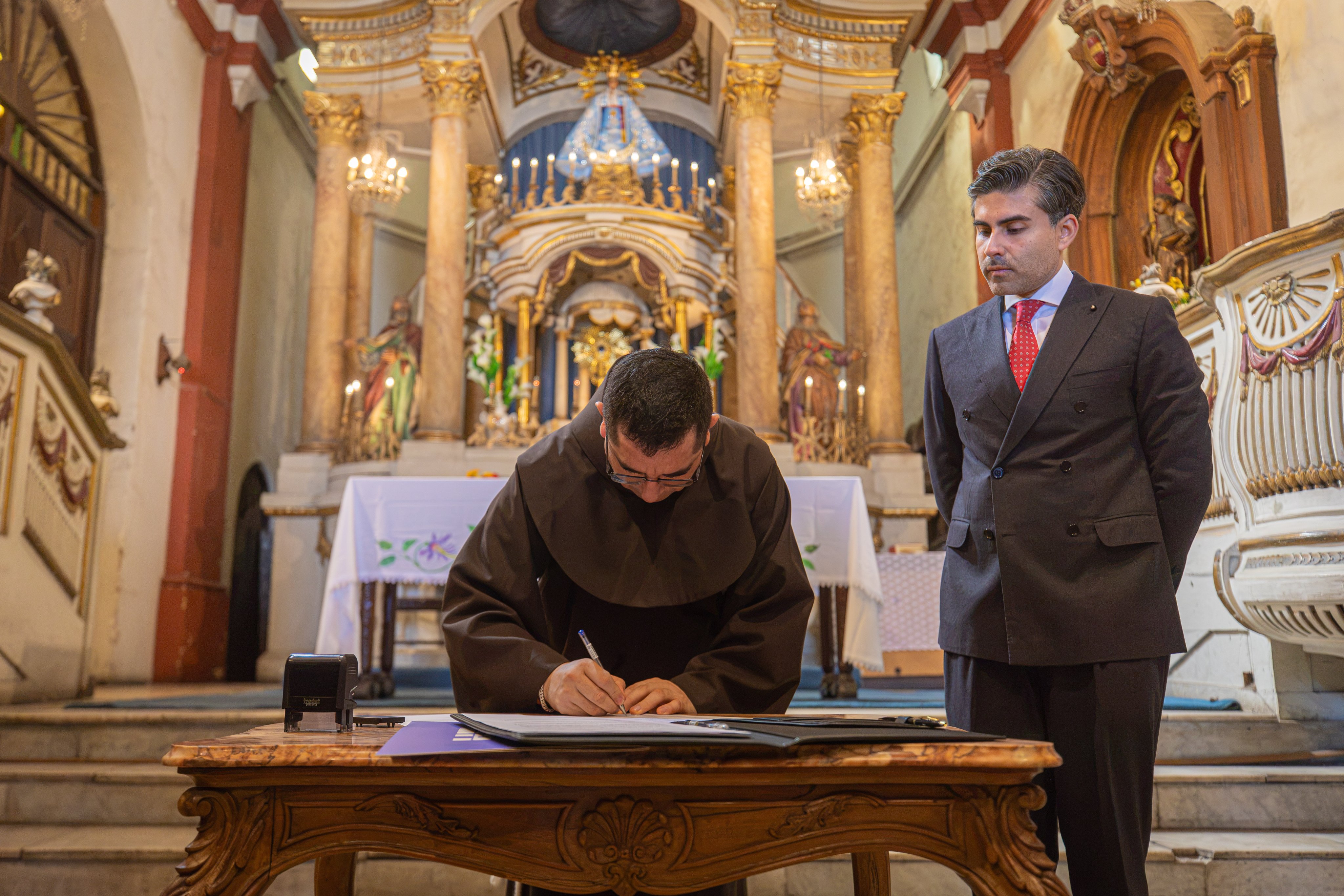 El acuerdo se formalizó el 17 de septiembre con la firma de un acta entre la Provincia Franciscana y la Municipalidad de Lima. Crédito: Cortesía de PROLIMA.