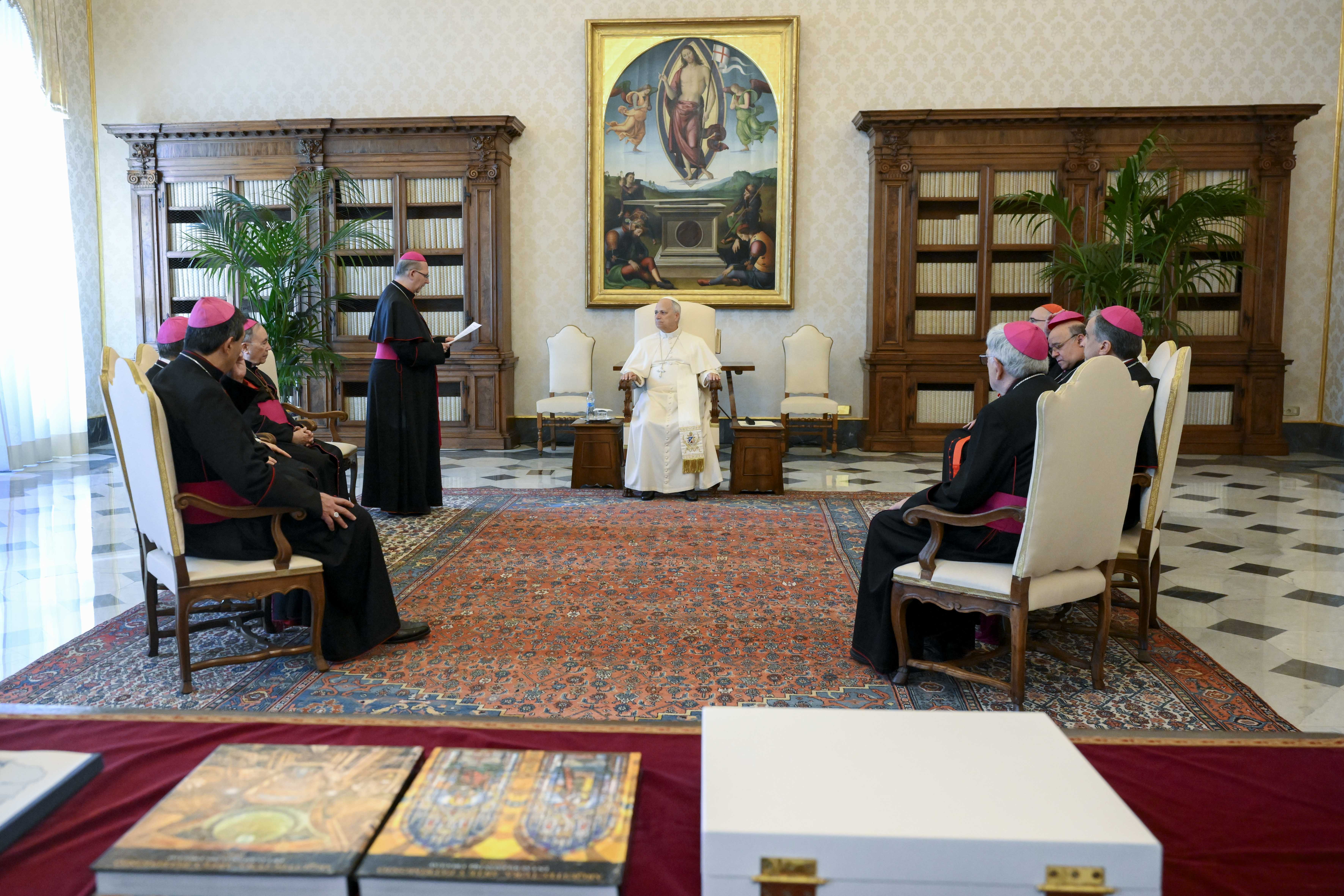 Los obispo de Uruguay concluyeron este viernes con el encuentro con el Papa la visita ad limina al Vaticano, que incluyó diversos encuentros en los dicasterios de la Curia Romana. Crédito: Vatican Media.