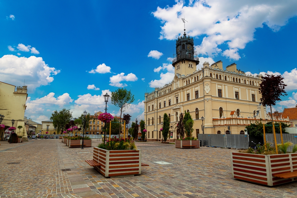 Polish police make arrest after stabbing at Catholic convent leaves 1 dead, 4 injured