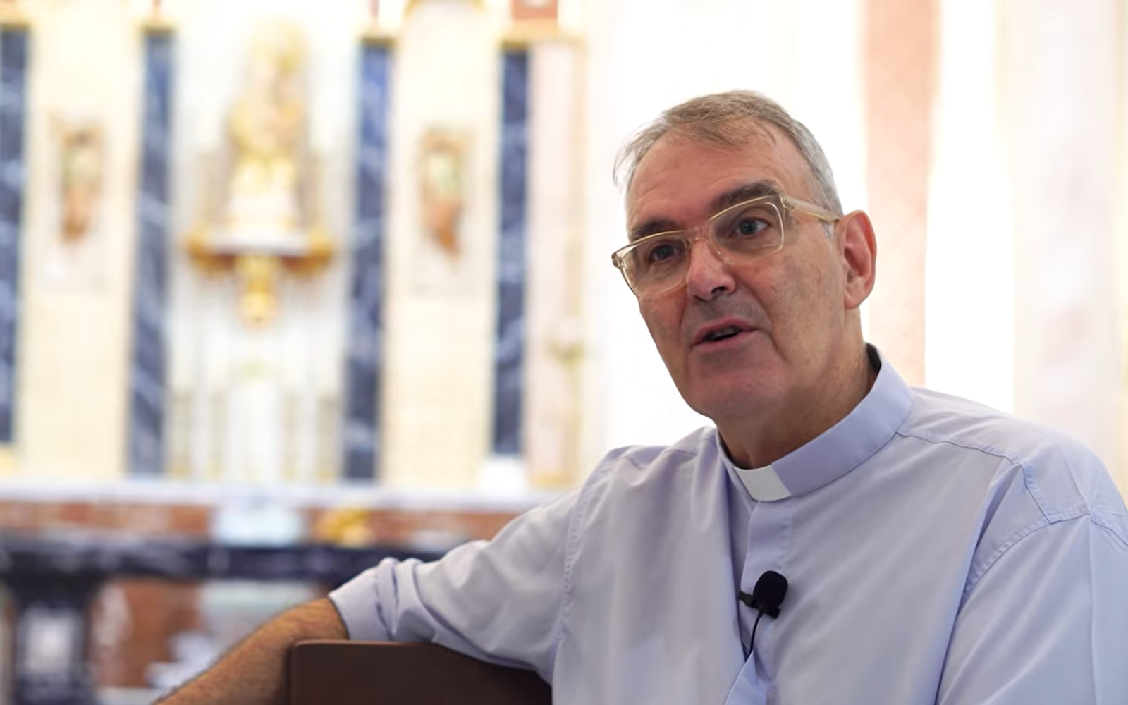 P. Salvador Pastor, párroco de Nuestra Señora de Gracias en Valencia, España.