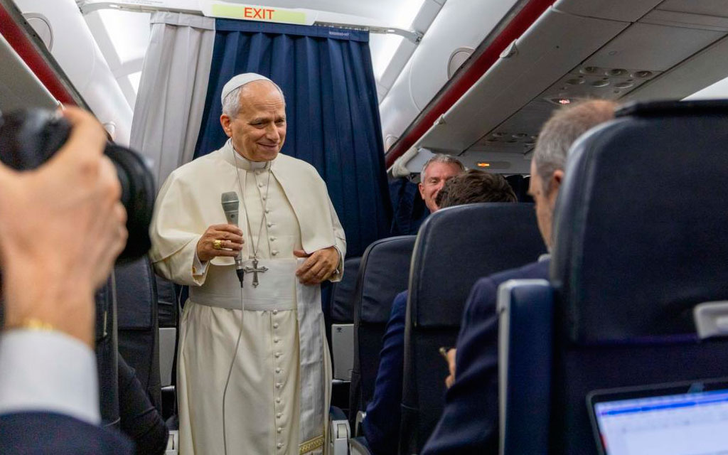 Cirujano del Papa León: “No hay motivos clínicos” para no hacer el viaje a Uruguay, Argentina y Perú