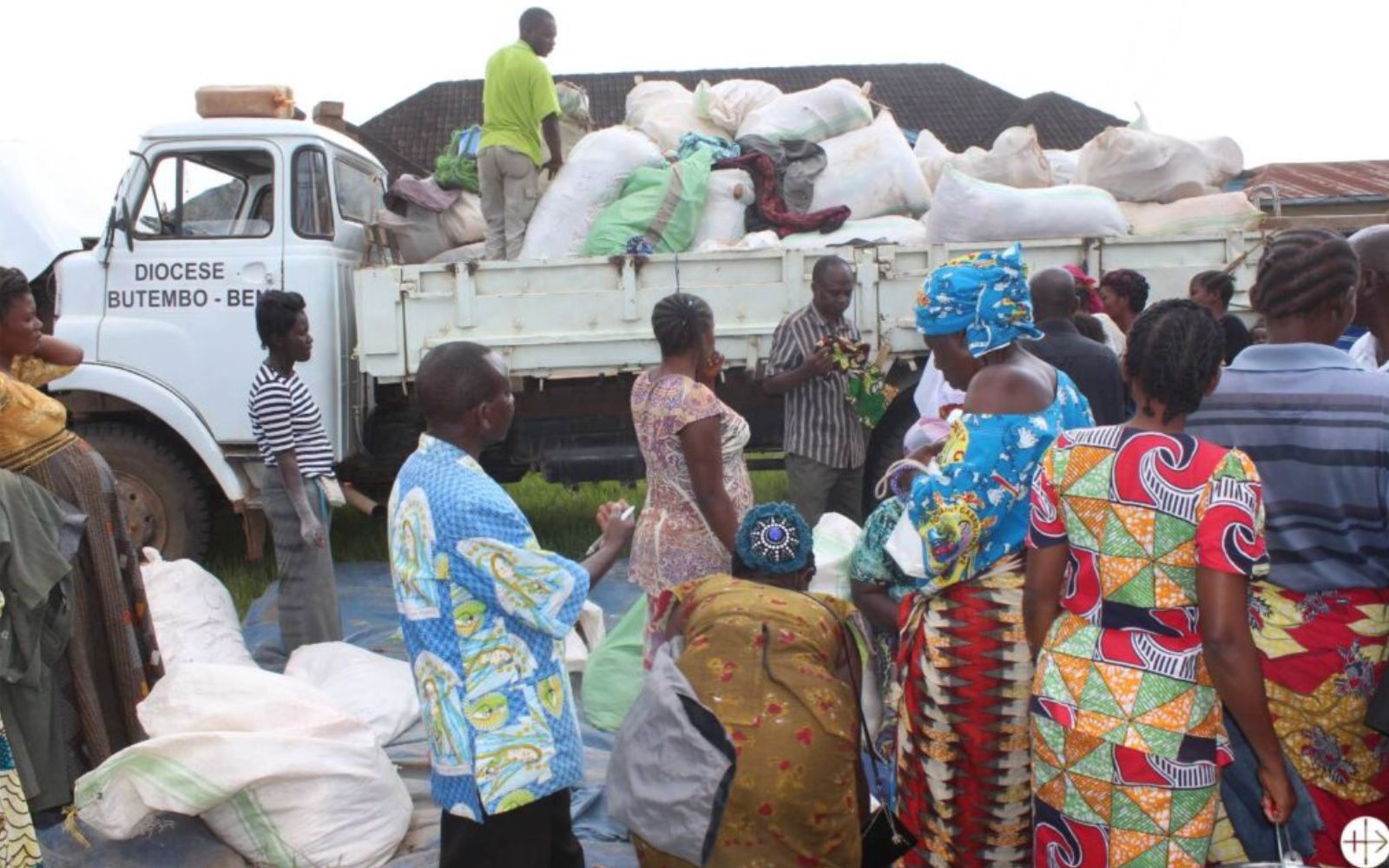 Más de 4.000 muertos por ébola en el Congo: la Iglesia trata de responder ante las dificultades