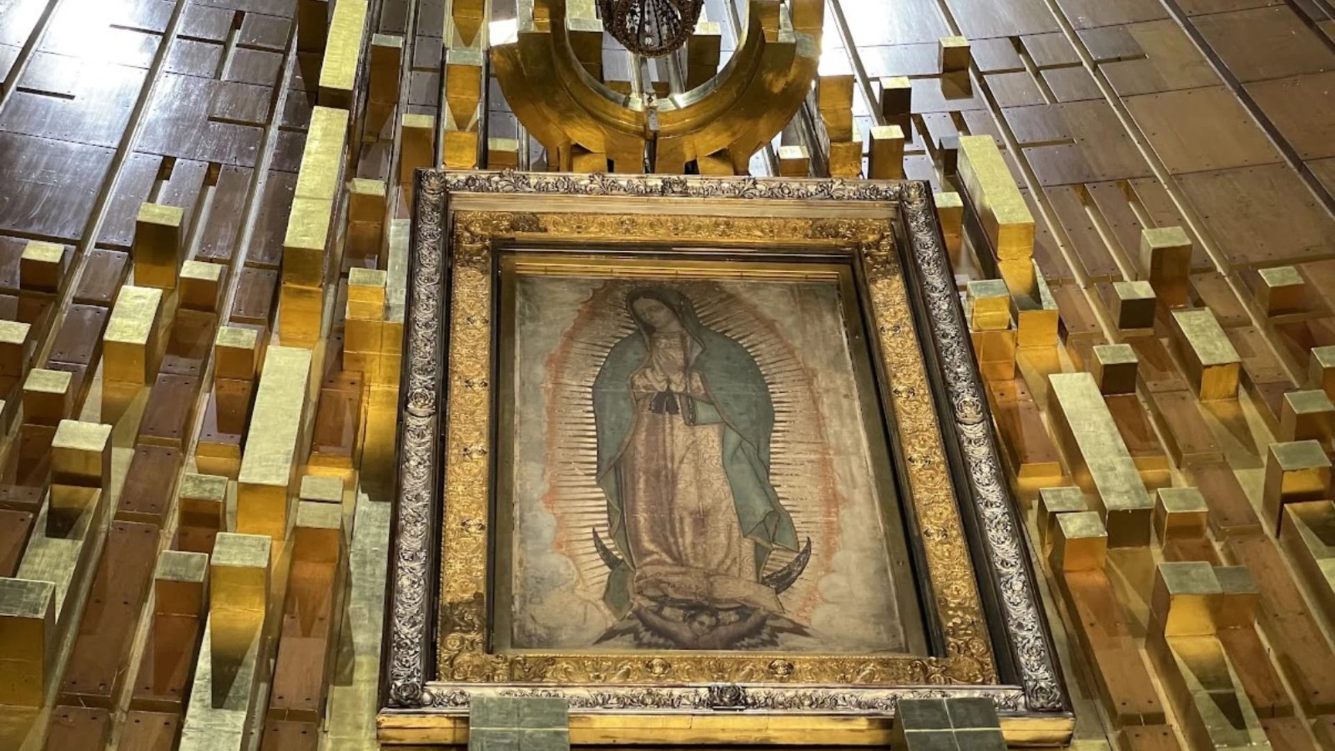 Virgin of Guadalupe takes center stage at U.S. Hispanic ministry meeting
