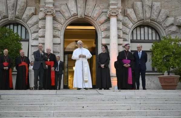 Het Festival van Gezinnen op 6 september 2025 werd ook bijgewoond door zuster Rafaella Petrini, voorzitter van het Gouvernement van de Staat Vaticaanstad. Bron: Vatican Media