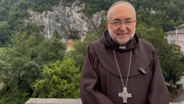 Aartsbisschop Jesús Sanz Montes van Oviedo, Spanje. Credit: EWTN News