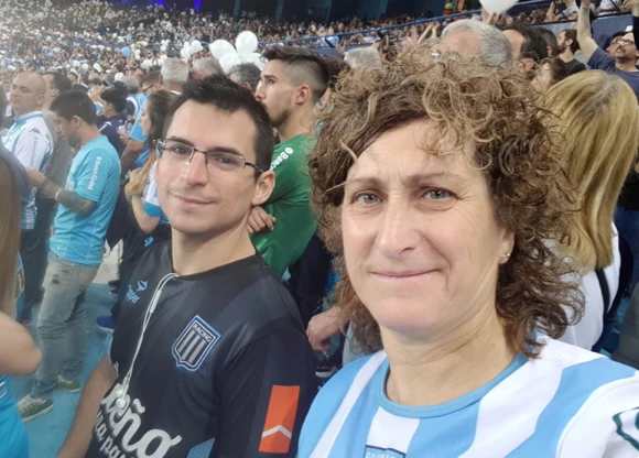 Toma en haar zoon Gabriel deelden een liefde voor voetbalclub Racing Club de Avellaneda. Credit: Courtesy of Silvia Toma