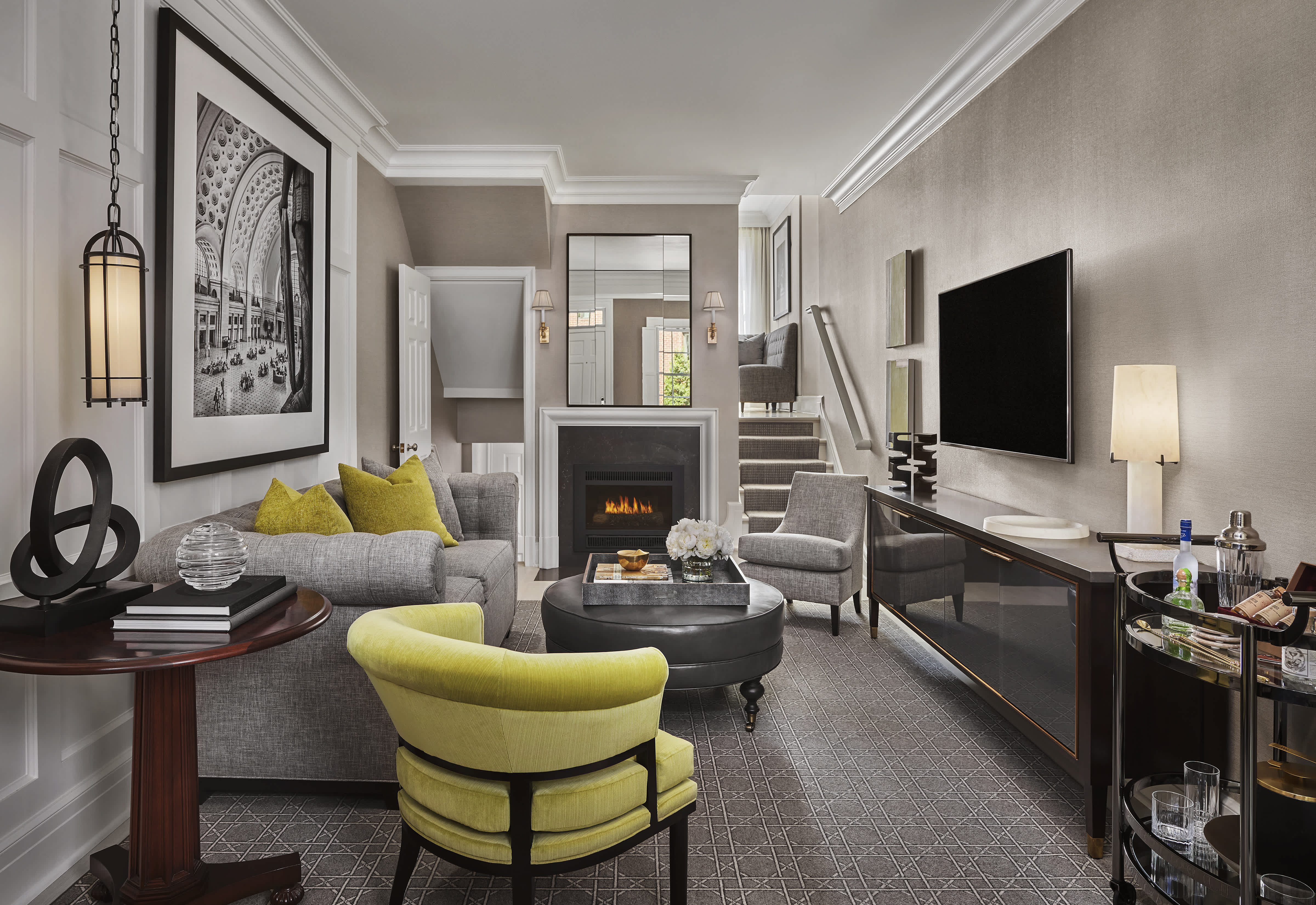 Rosewood Hotels and Resorts: Getaways to Coastlines and Urban Havens
