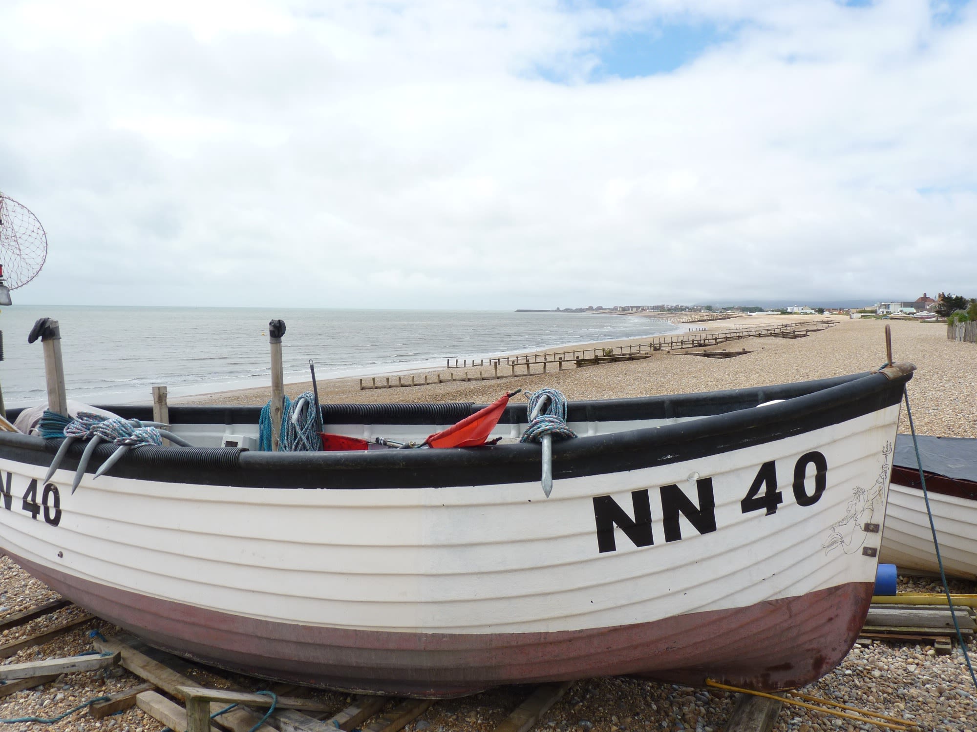 Pevensey bay holiday homes for on the beach holidays