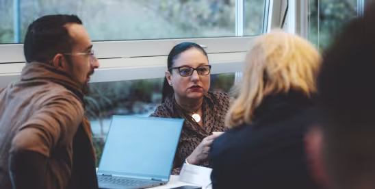 Qu'est-ce que la formation continue ? Guide complet pour les professionnel·le·s suisses.