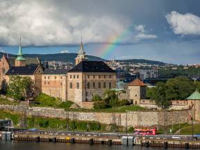 886CEDA4-7879-43BE-ABFF-F3B989E3BCA5