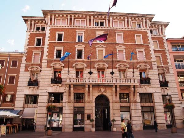 Palača Municipija (gradska vijećnica)