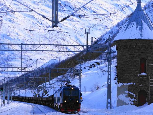 Punkt 4 - Bygging av Ofotbanen