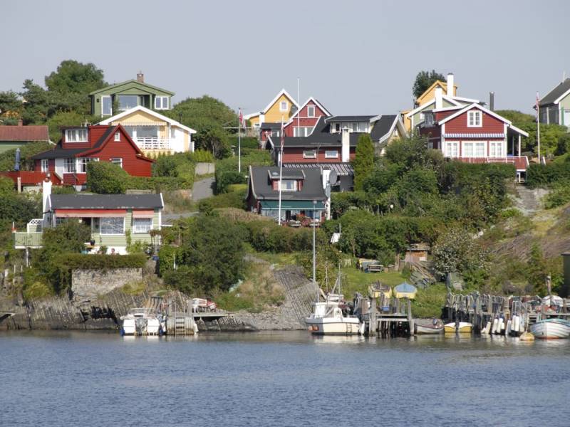 09E15385-5DDA-4EB9-AE4F-7327B2B55363