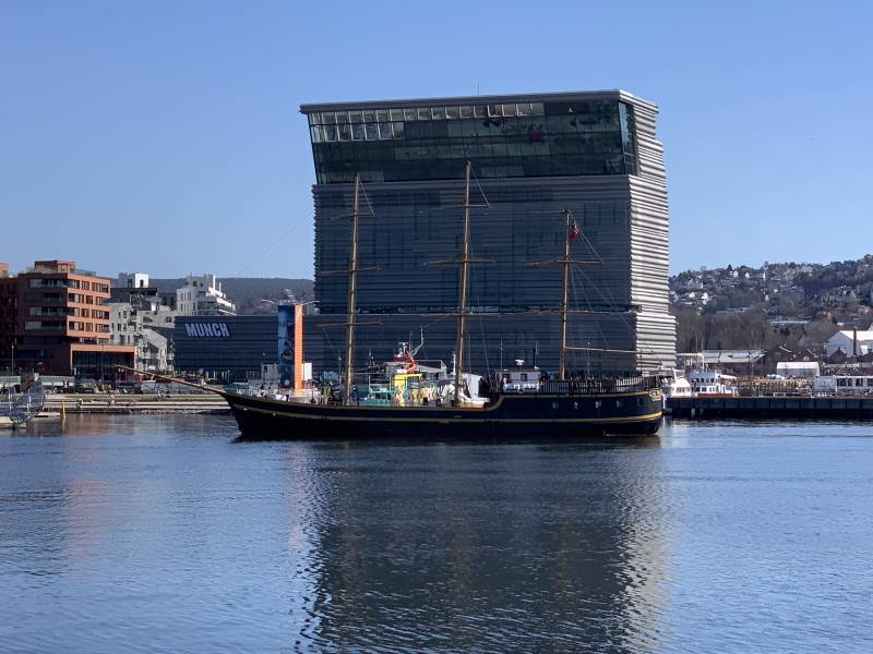 291CD0D0-AF95-4F2B-8907-C6BE6726651E