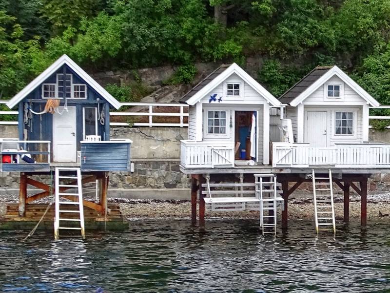 40769041-089A-4C10-A1CC-DC2CF25F1B31