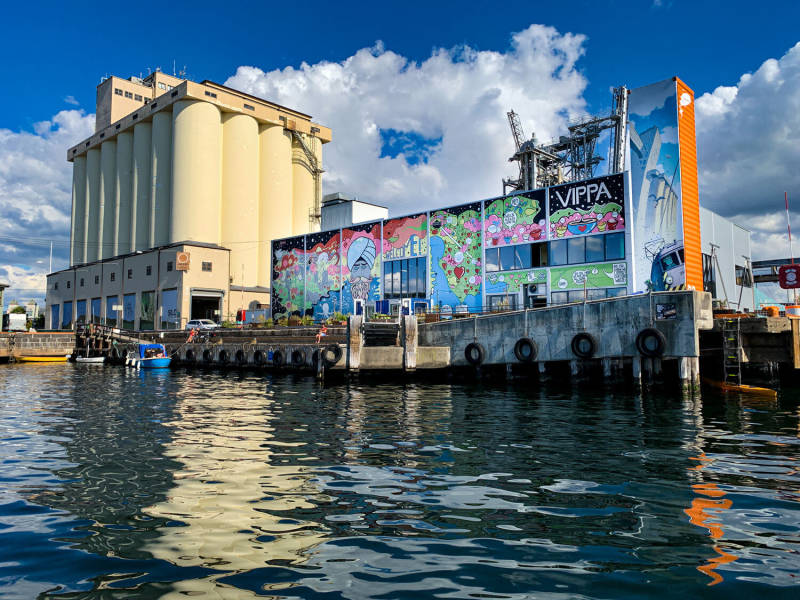 6ACA37EB-997D-4650-8F22-99B70F73318F