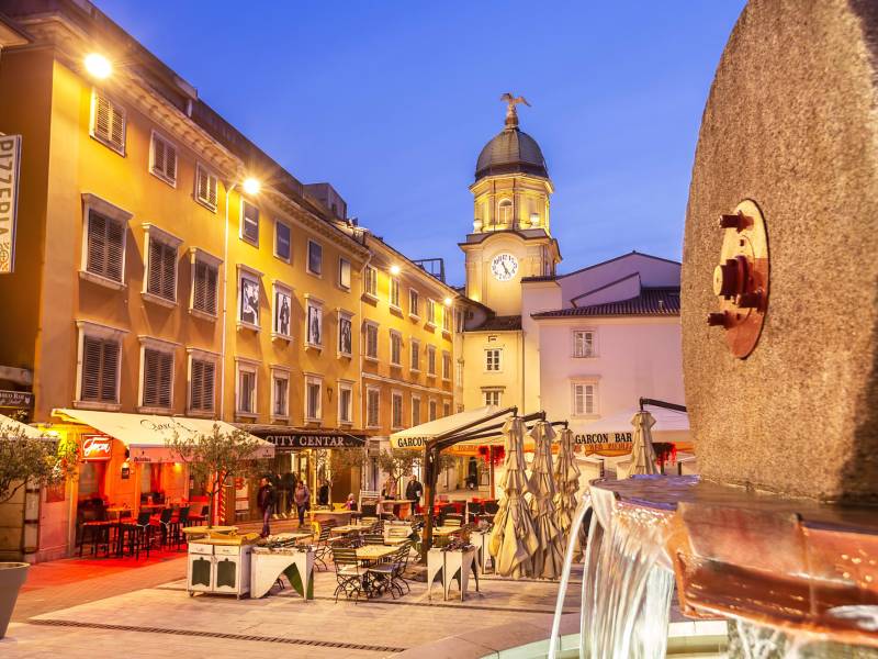 Fontana s mlinom na Koblerovom trgu 2