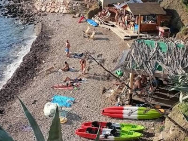 Plaža Vartalac (Plaža za pse)