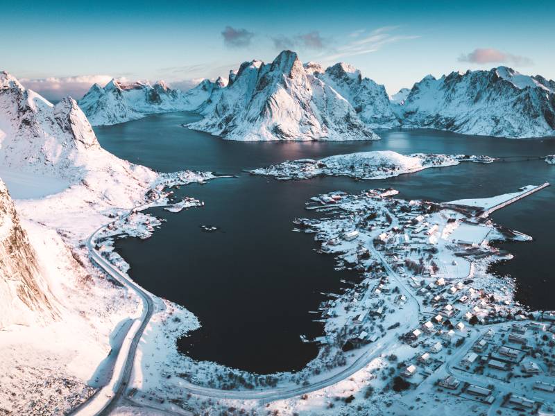 Reine in the winter