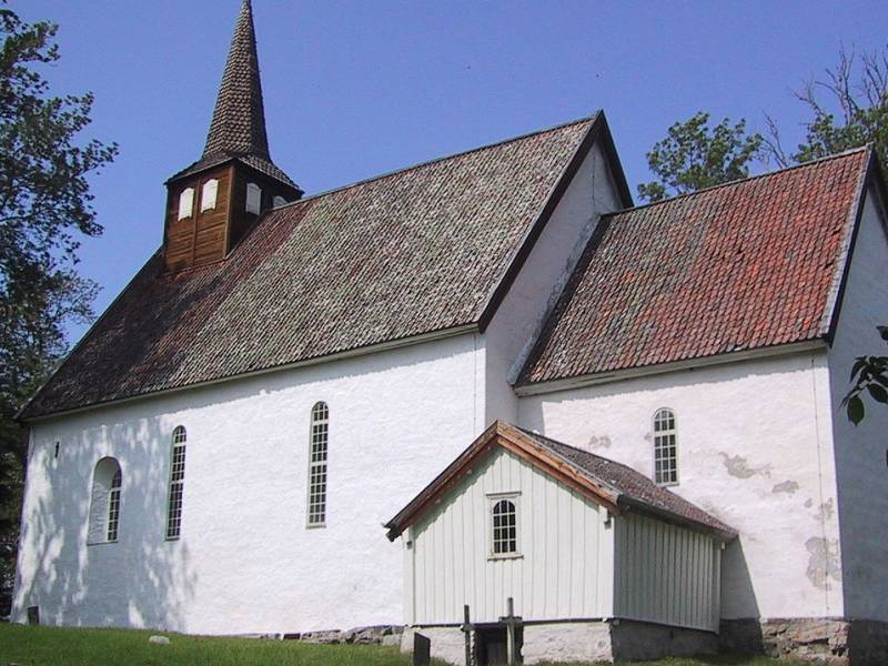 Veøy gamle kirke