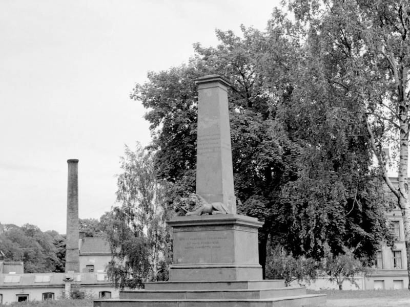 Kroghstøtten - byens første monument