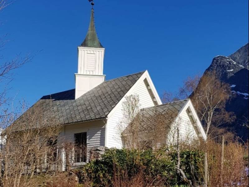 Eikesdal kirke